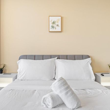 Luxury High Rise 1Bd River Views Downtown Питсбърг Екстериор снимка